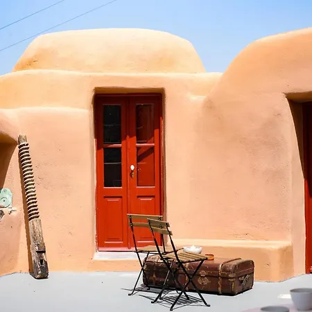 Nostalgia * Oia (Santorini)